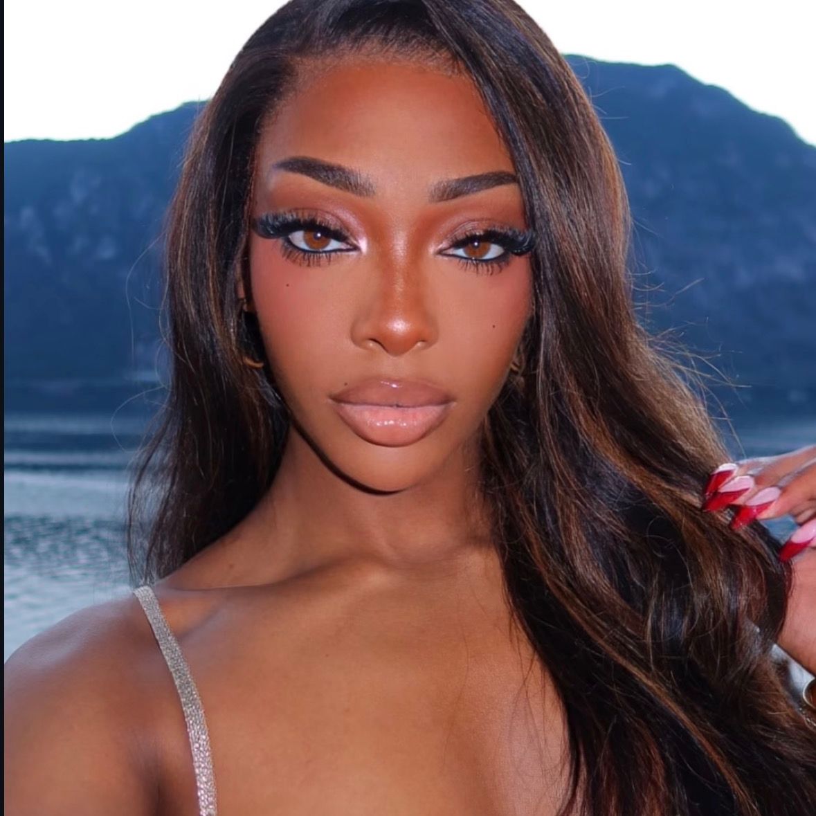 Raw Cocoa Balayage Wig — 13×4 HD, Pre‑Colored(Bodywave)